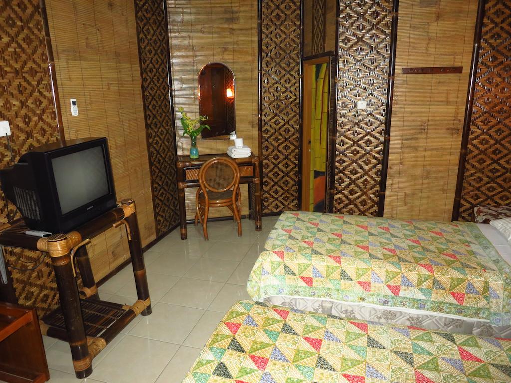 เอ็นนี่เกสท์เฮาส์ Hotel มะลัง ภายนอก รูปภาพ
